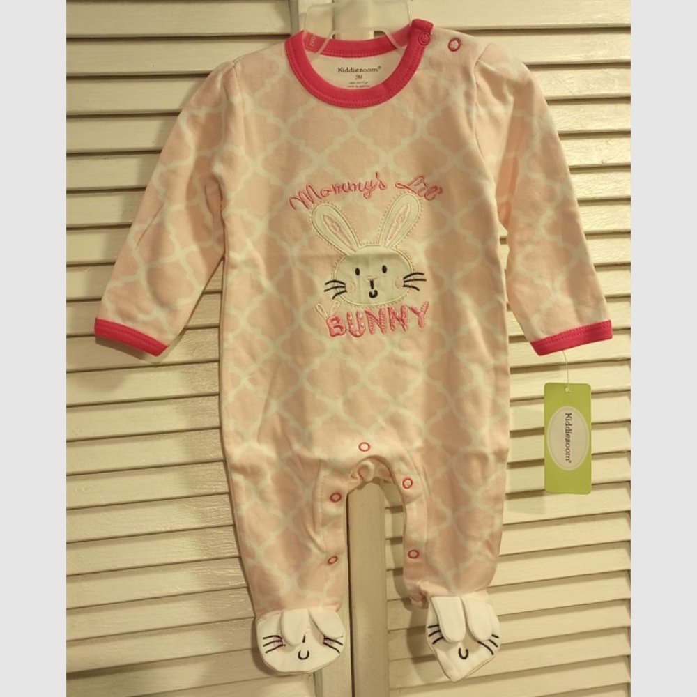 New with Tags Kiddiezoom Mommy's Lil' Bunny Easter Onesie, Size 3M